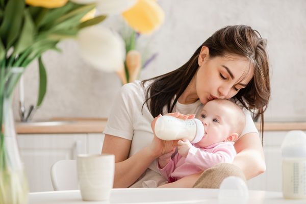 Ağlarsa Anam Ağlar, Başkası (kalanı) Yalan Ağlar Atasözü Anlamı Nedir, Uzun Açıklaması Nedir, Ne Demek?